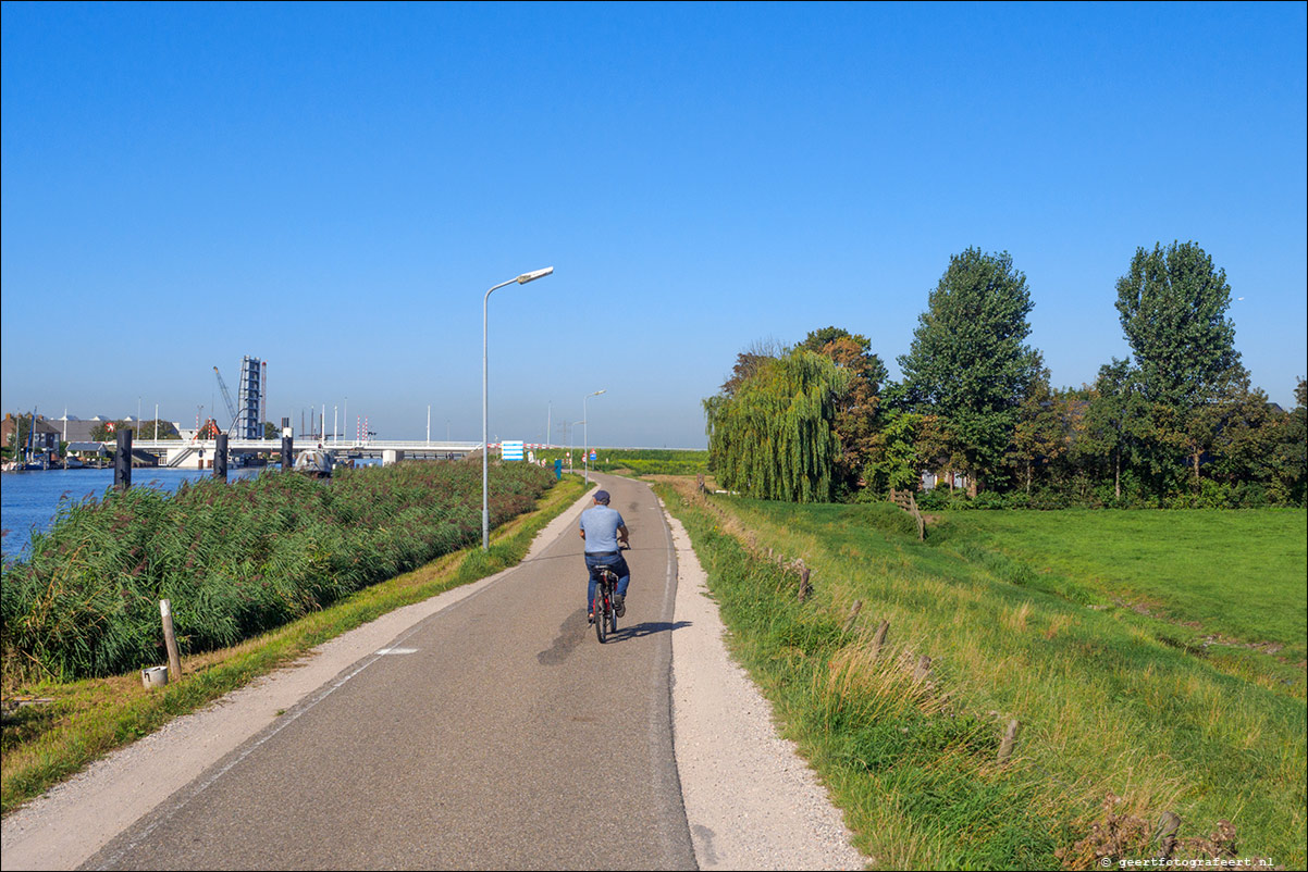 Waterliniepad / Stelling van Amsterdam: Krommeniedijk - Purmerend