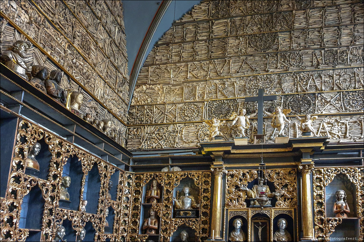 Keulen St. Ursula: Goldene Kammer 