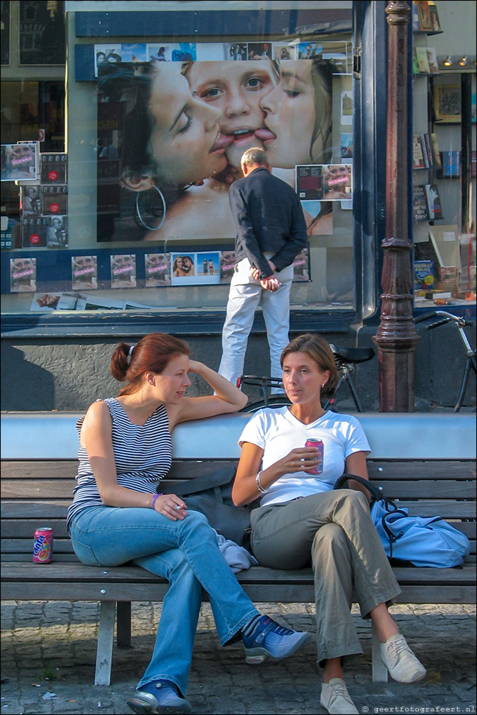 amsterdam straatfotografie spui heldinnen