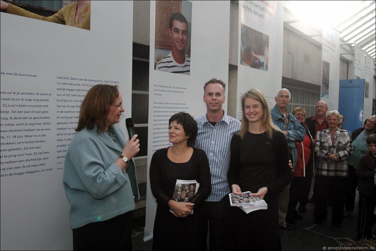 Expositie Verhalen van Buren Stadsarchief Almere Geheugen van Almere