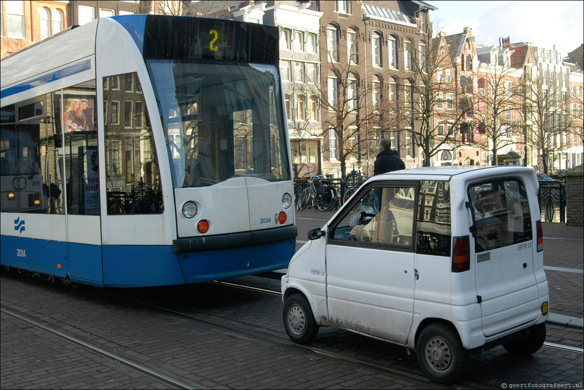 Amsterdamse straten canta