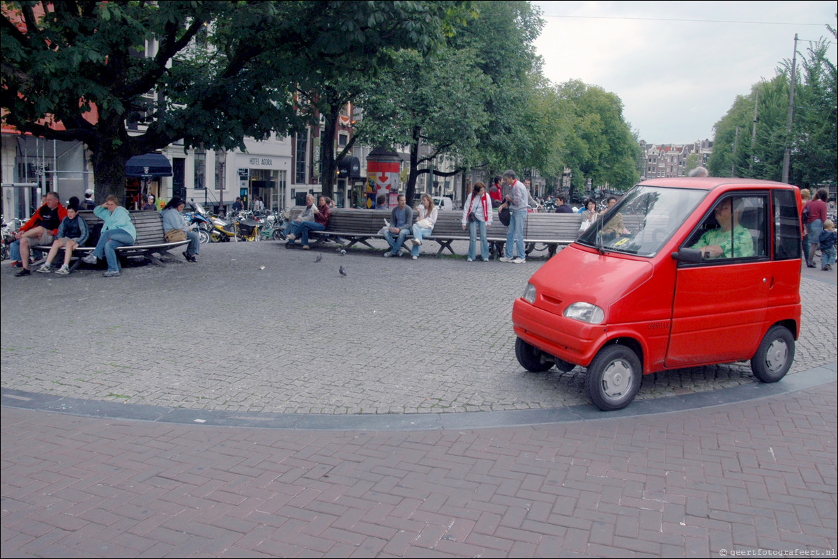 Amsterdamse straten canta