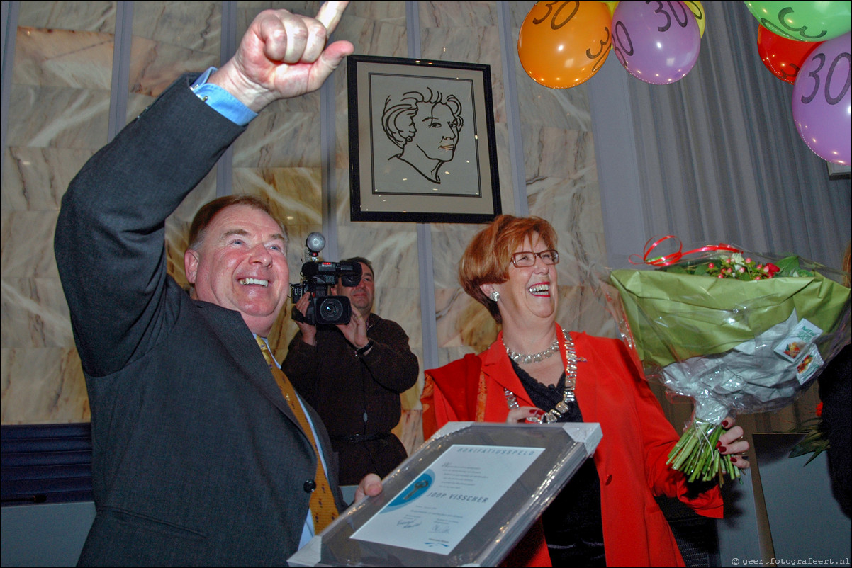 Nieuwjaarsreceptie Gemeente Almere: Joop Visscher Bonifatiusspeld