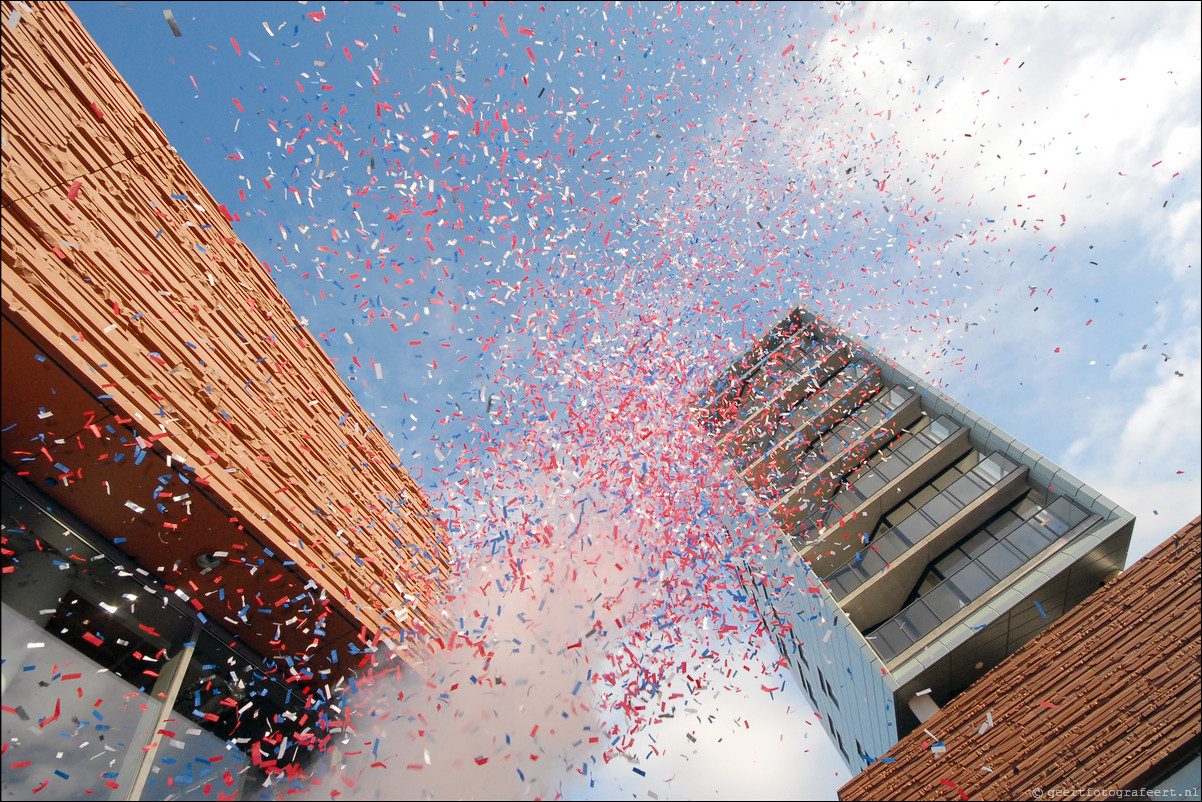 Almere opening V & D nieuwe centrum