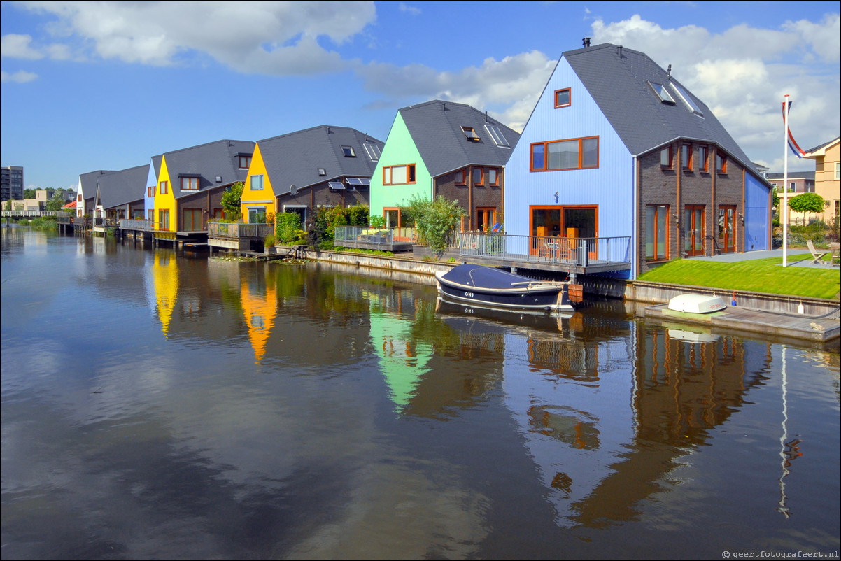 Almere Buiten Eilandenbuurt - Jamaicastraat - katterugwoningen