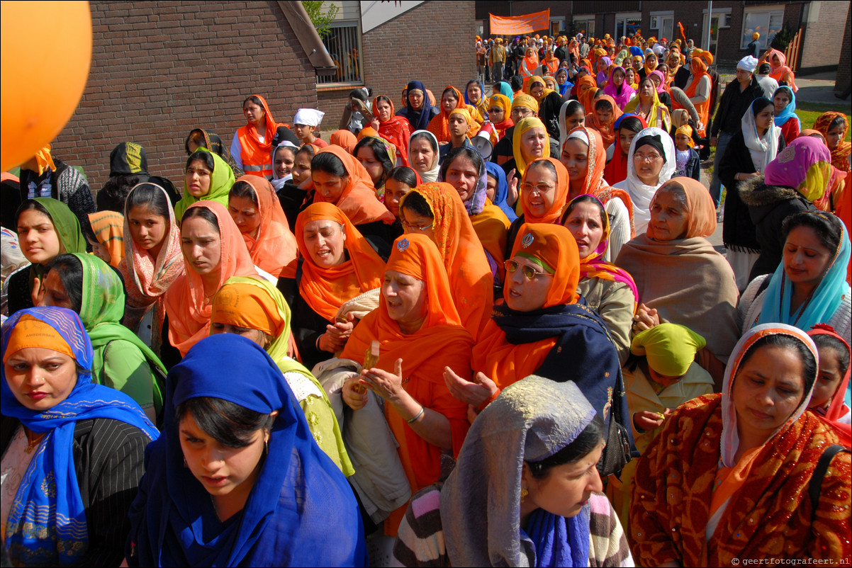 Sikh Nagar Kirtan processie Almere Haven