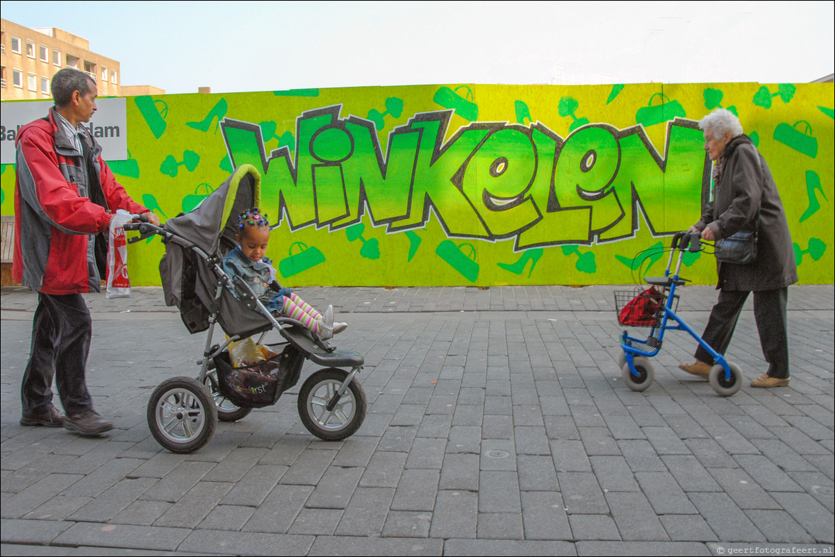 Almere straatfotografie Winkelen