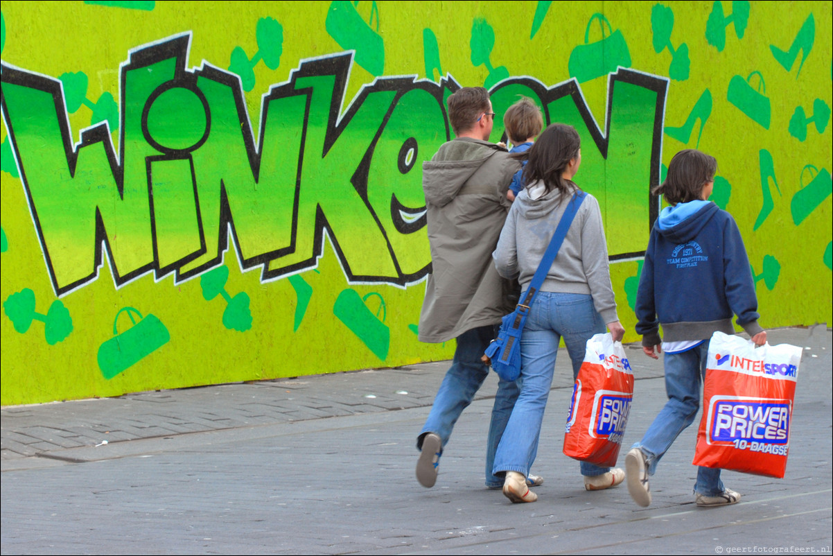 Almere straatfotografie Winkelen