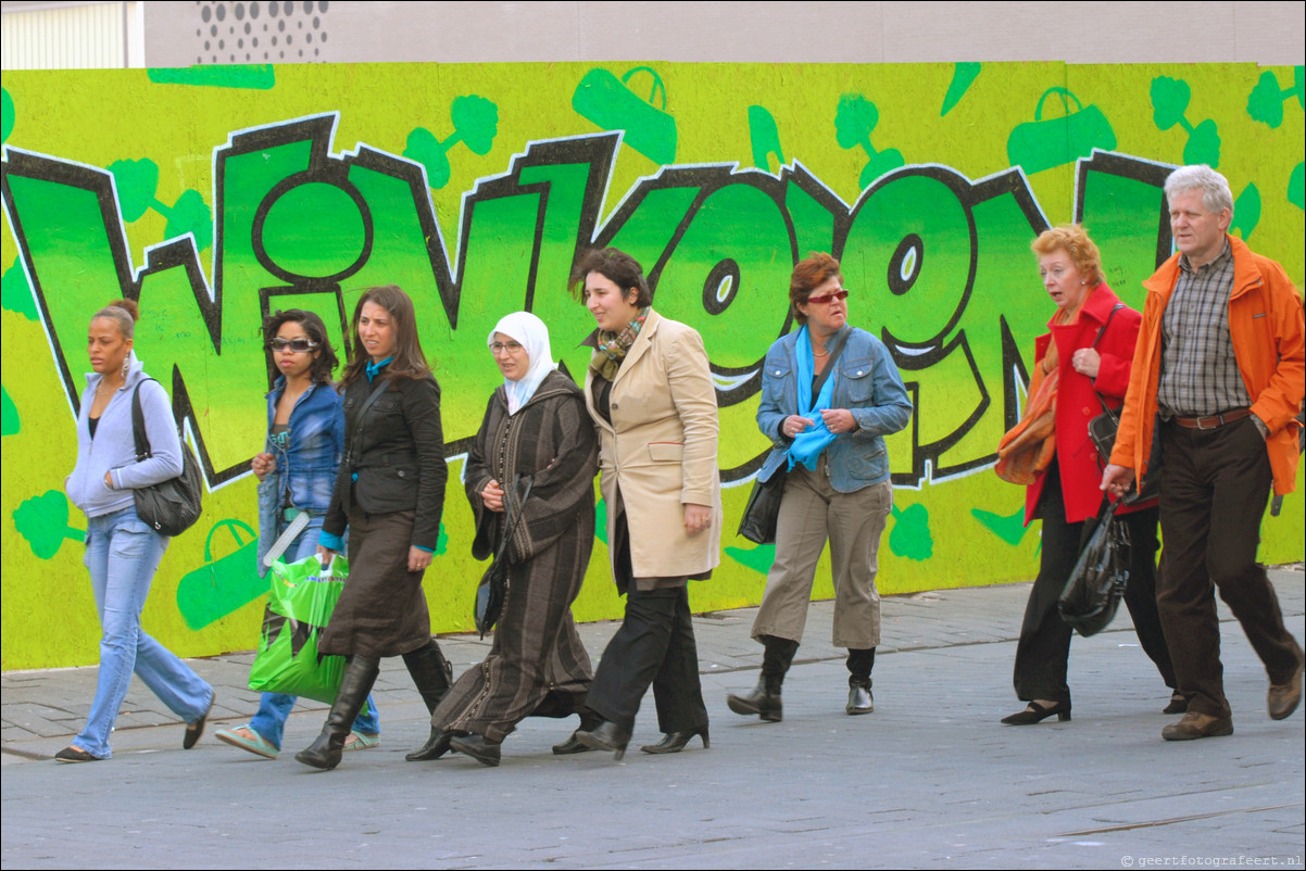 Almere straatfotografie Winkelen