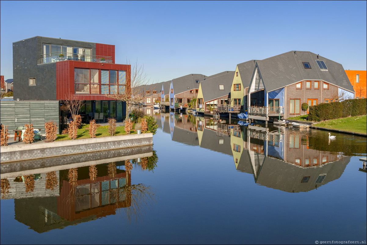 Almere Eilandenbuurt Jamaicastraat katterugwoningen