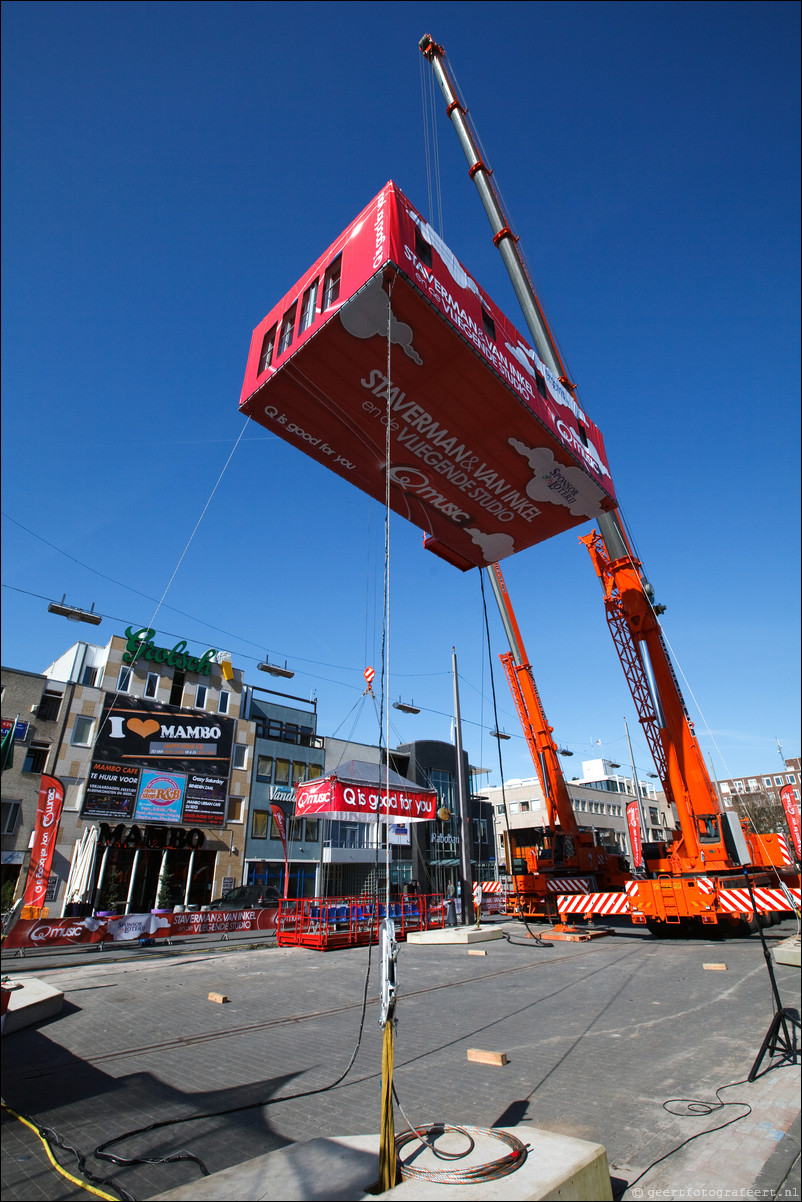 Vliegende studio van Van Inkel en Staverman op de Grote Markt