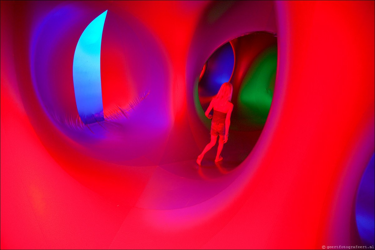 Luminarium - opblaasdoolhof Esplanade Almere