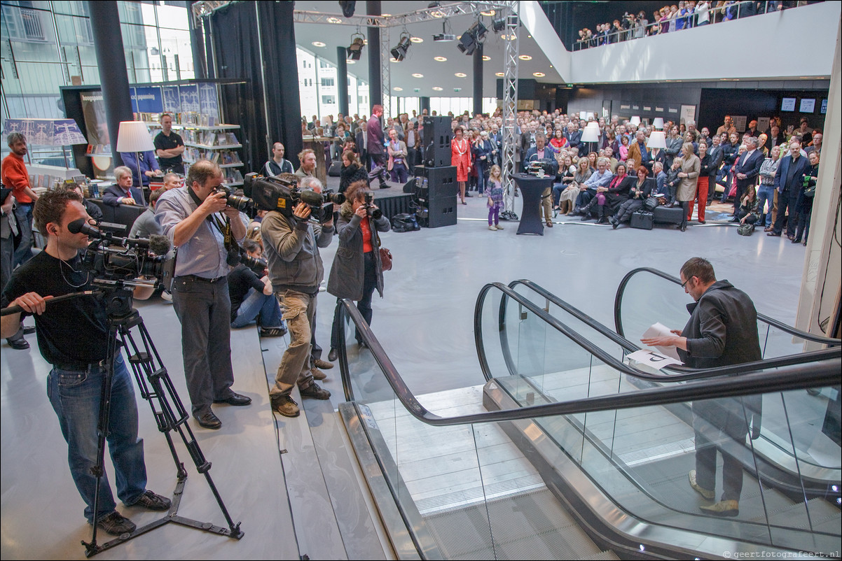 De Nieuwe Bibliotheek opent