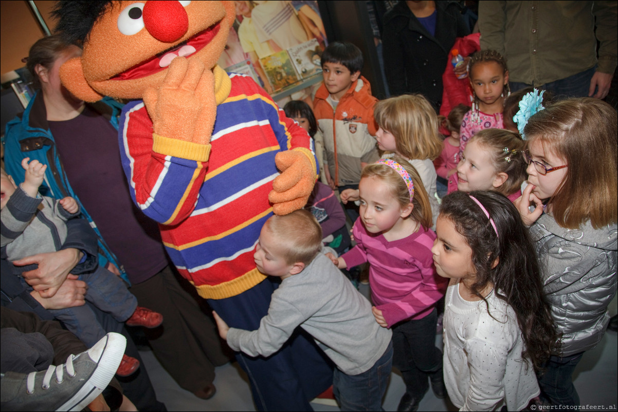 De Nieuwe Bibliotheek opent