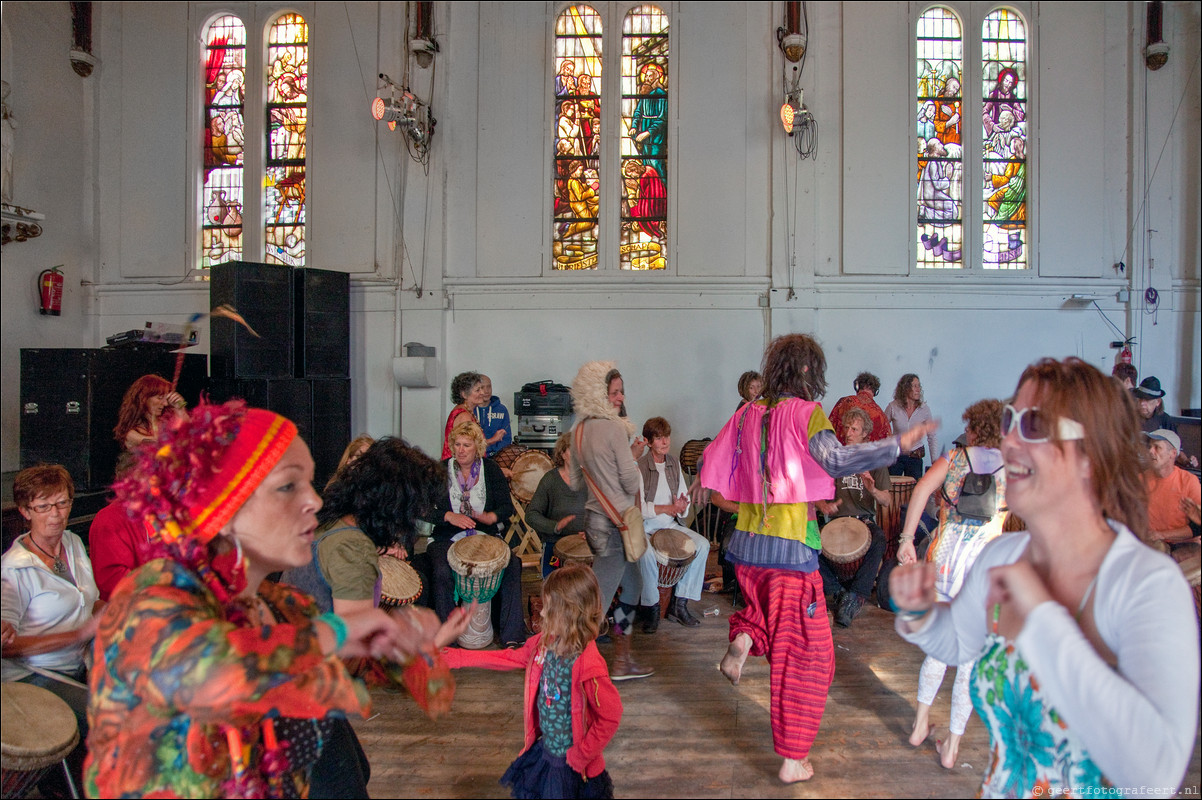 Vurige Tongen - een pinksterfestival in Ruigoord