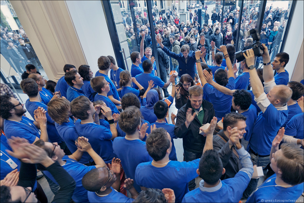 Opening Apple Store in Amsterdam