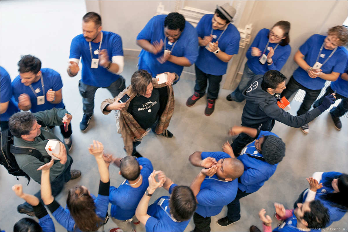 Opening Apple Store in Amsterdam