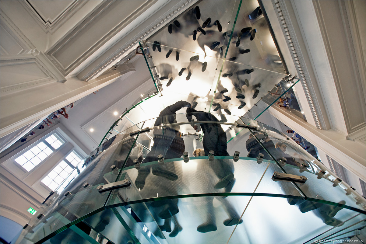 Opening Apple Store in Amsterdam