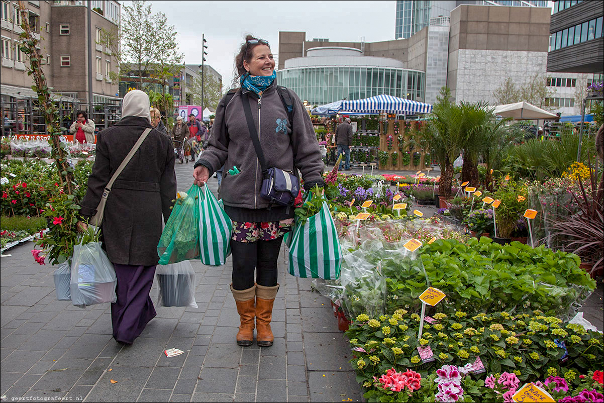 Luilakviering in Almere