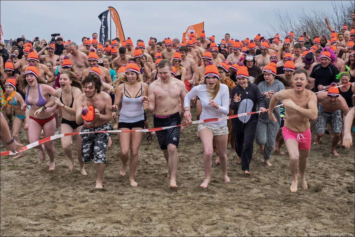 Almere Nieuwjaarsduik