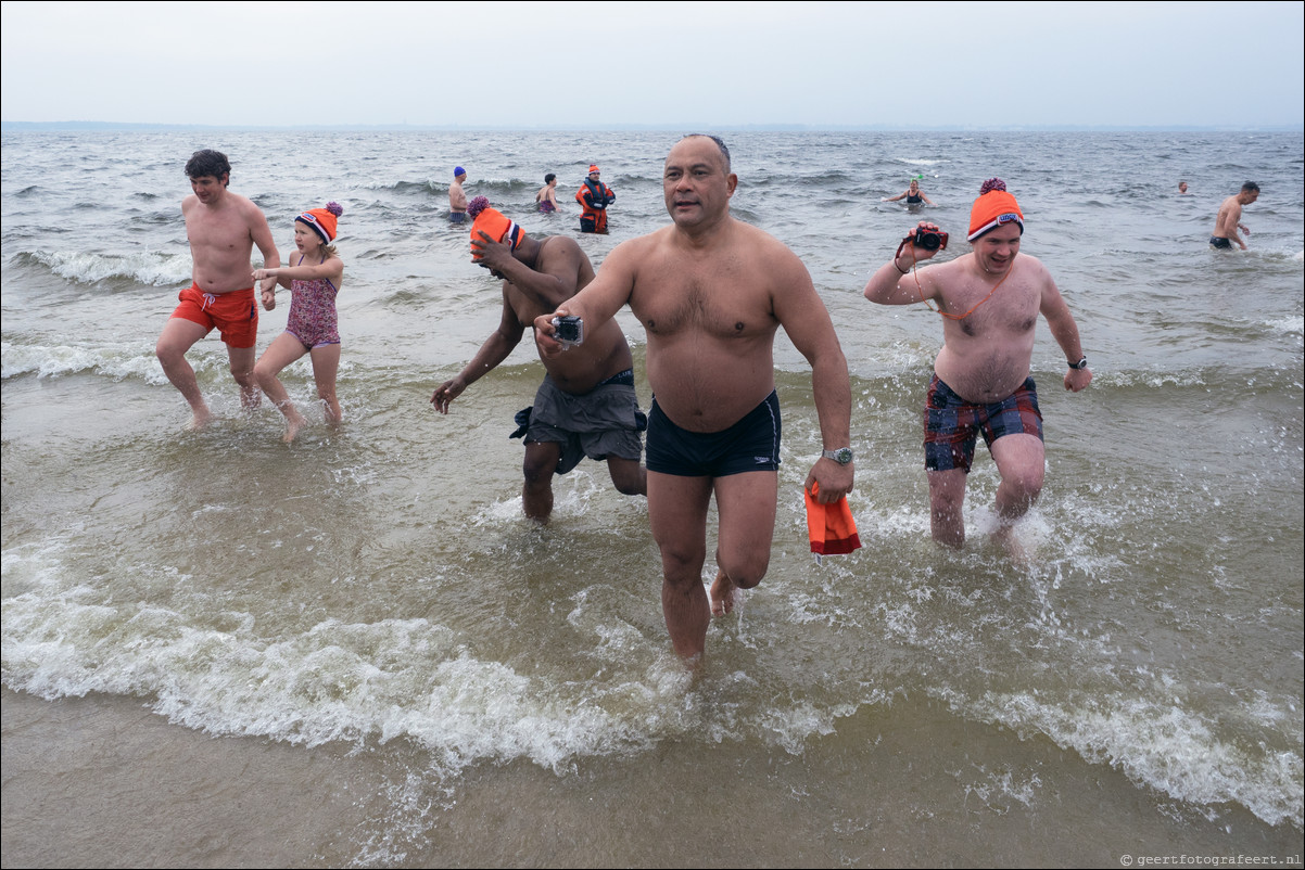 Almere Nieuwjaarsduik