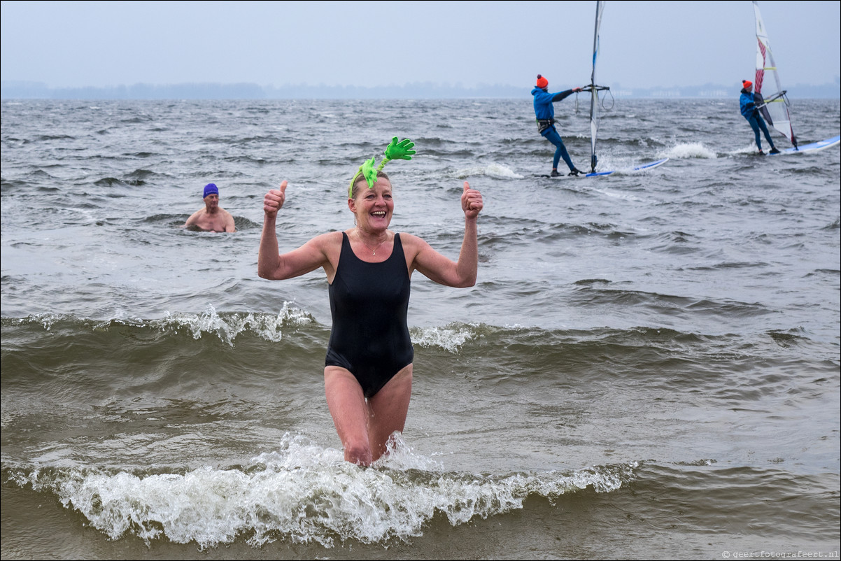 Almere Nieuwjaarsduik