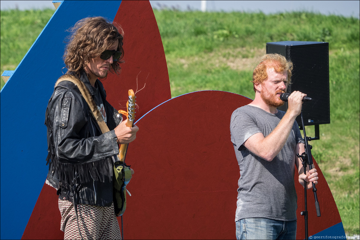 Feiko Beckers @ Aardzee, Land Art Live