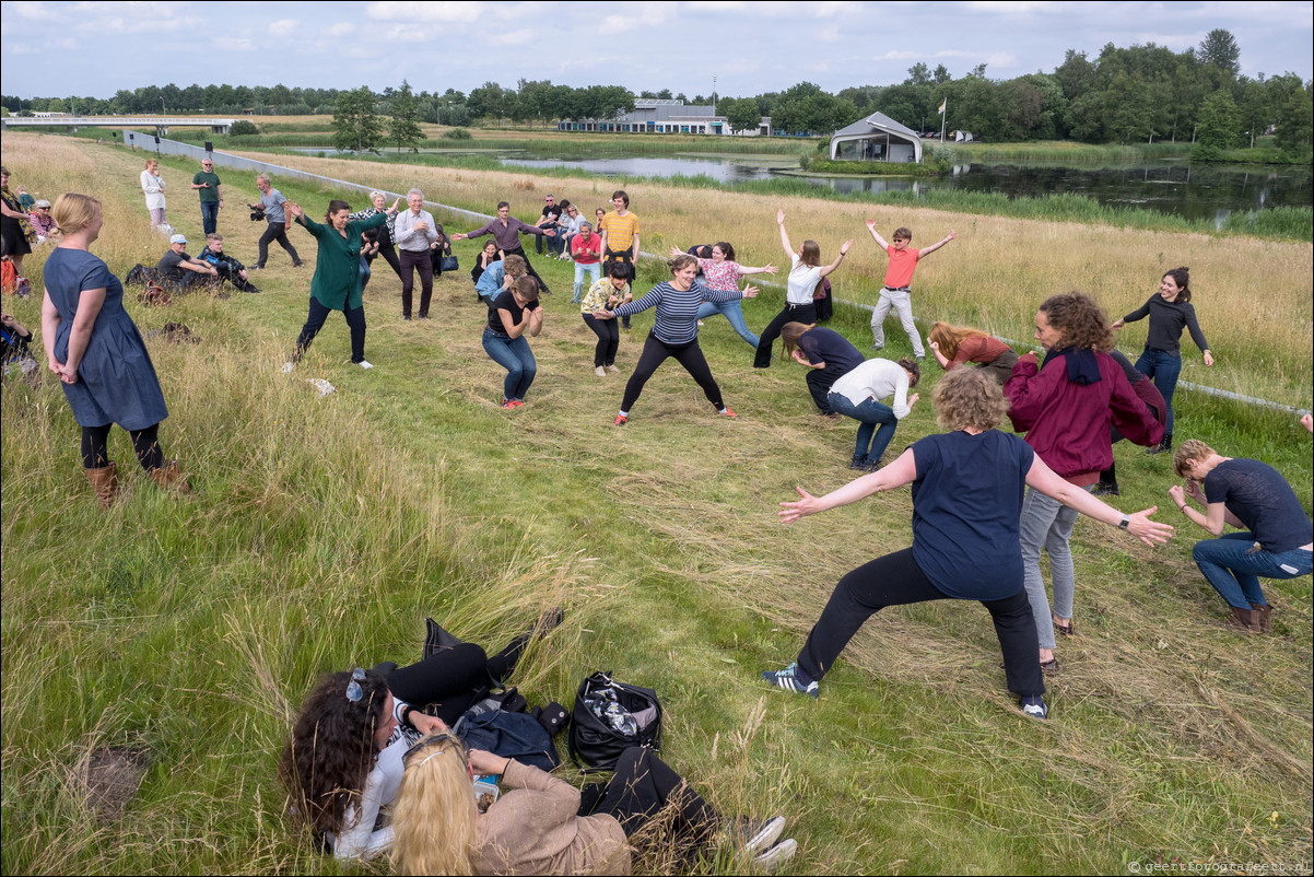 Land Art Live Performance Maria Pask - Dilatation