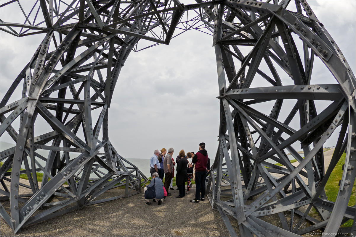 Land Art Flevoland:  Exposure (2010), Antony Gormley