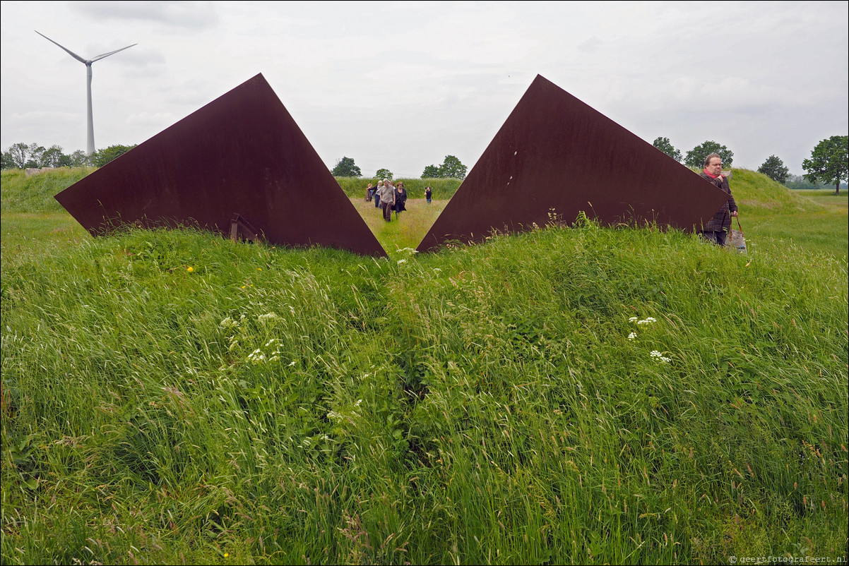 Land Art Flevoland:  Observatorium (1977), Robert Morris