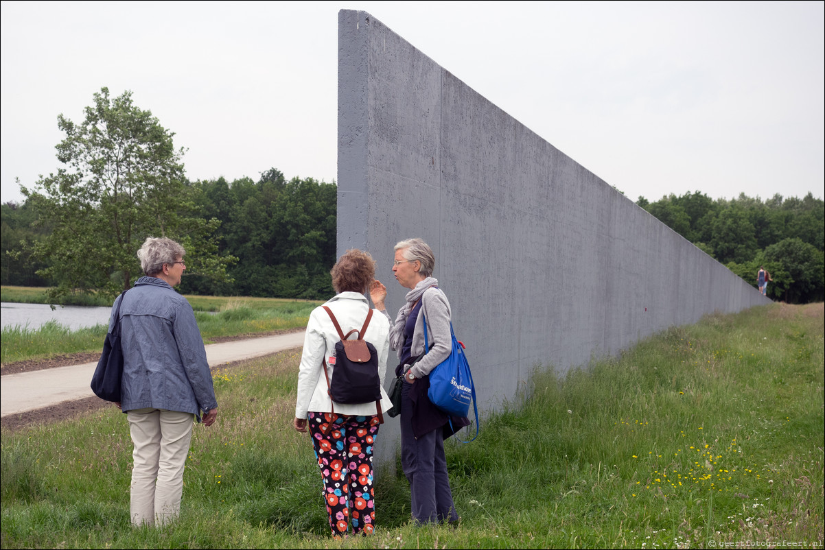 Land Art Flevoland: Sea Level (1996), Richard Serra