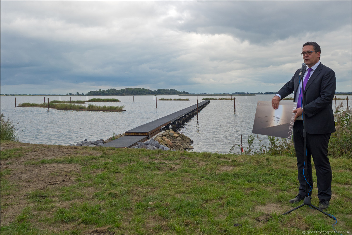 Land Art Flevolland Pier + Horizon