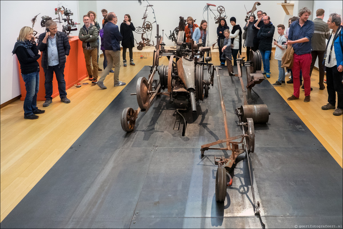 Jean Tinguely Machine Spektakel Stedelijk Museum Amsterdam