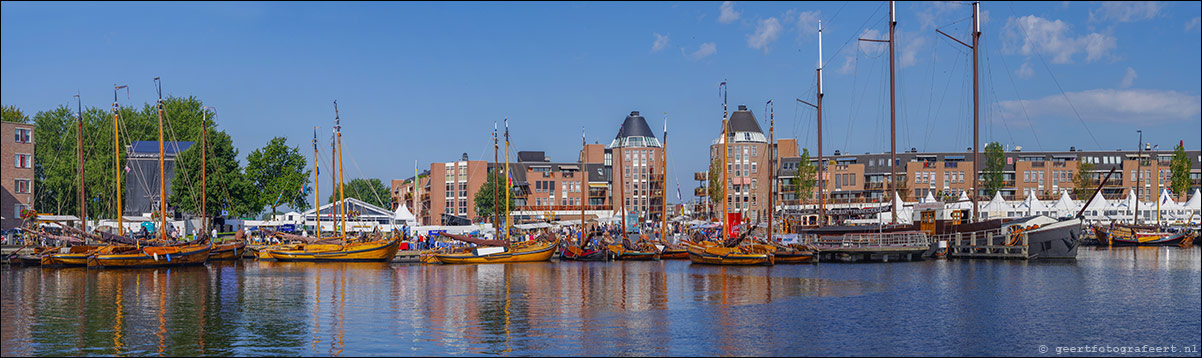 Almere havenfestival met Botter