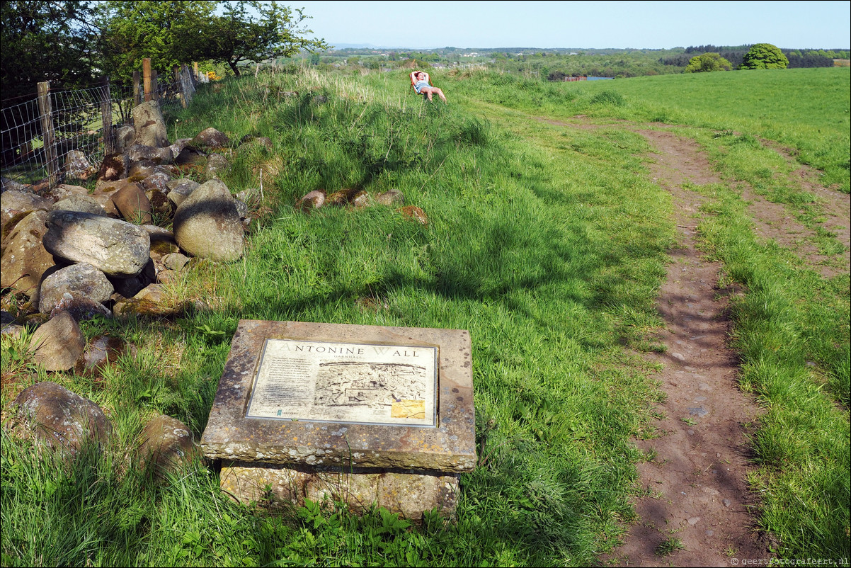 wandeling langs de Muur van Antoninus Schotland Kirkintilloch - Castleary Hotel