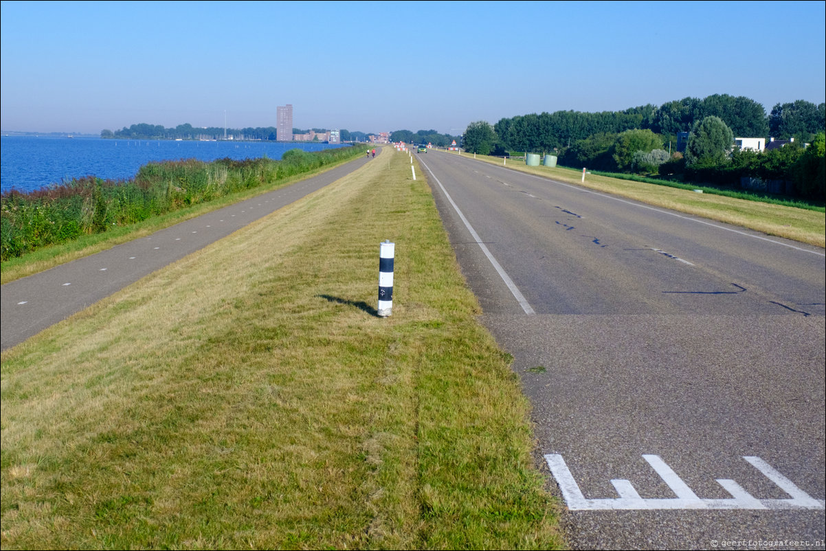 gooimeerdijk oost