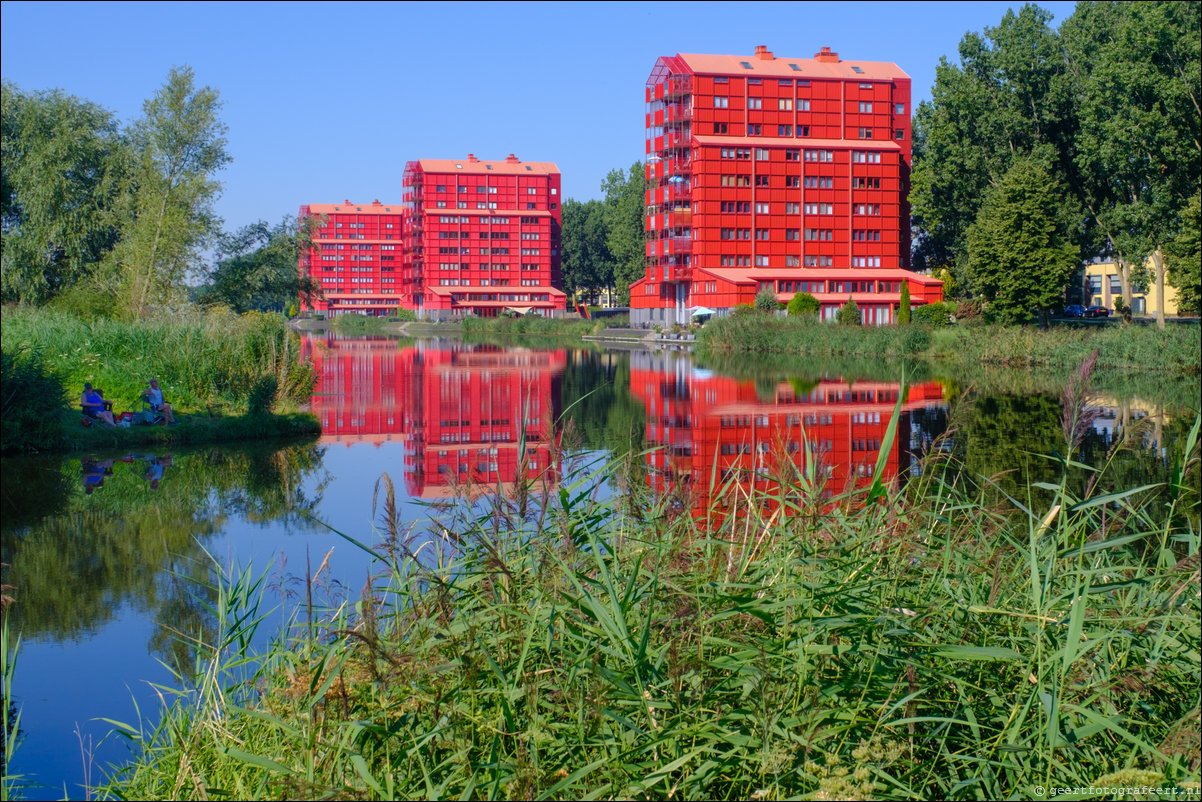 Rode Donders Regenbuurt Almere Buiten