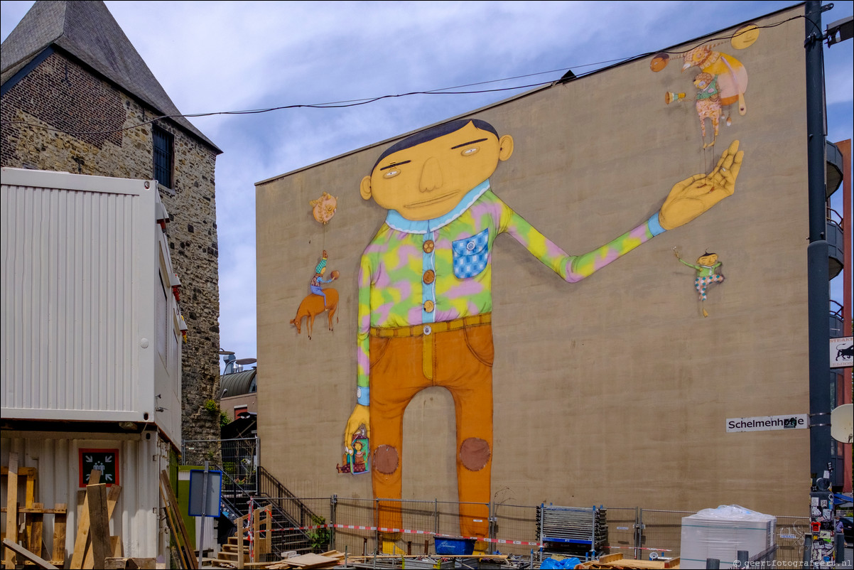 Heerlen mural De Vreemdeling Schelmenhofje