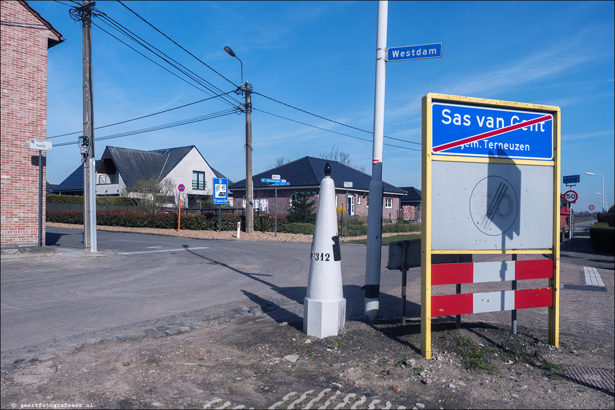 Grenspad: Sas van Gent - Waterland-Oudeman, Zeeland, Zweeuws Vlaanderen
