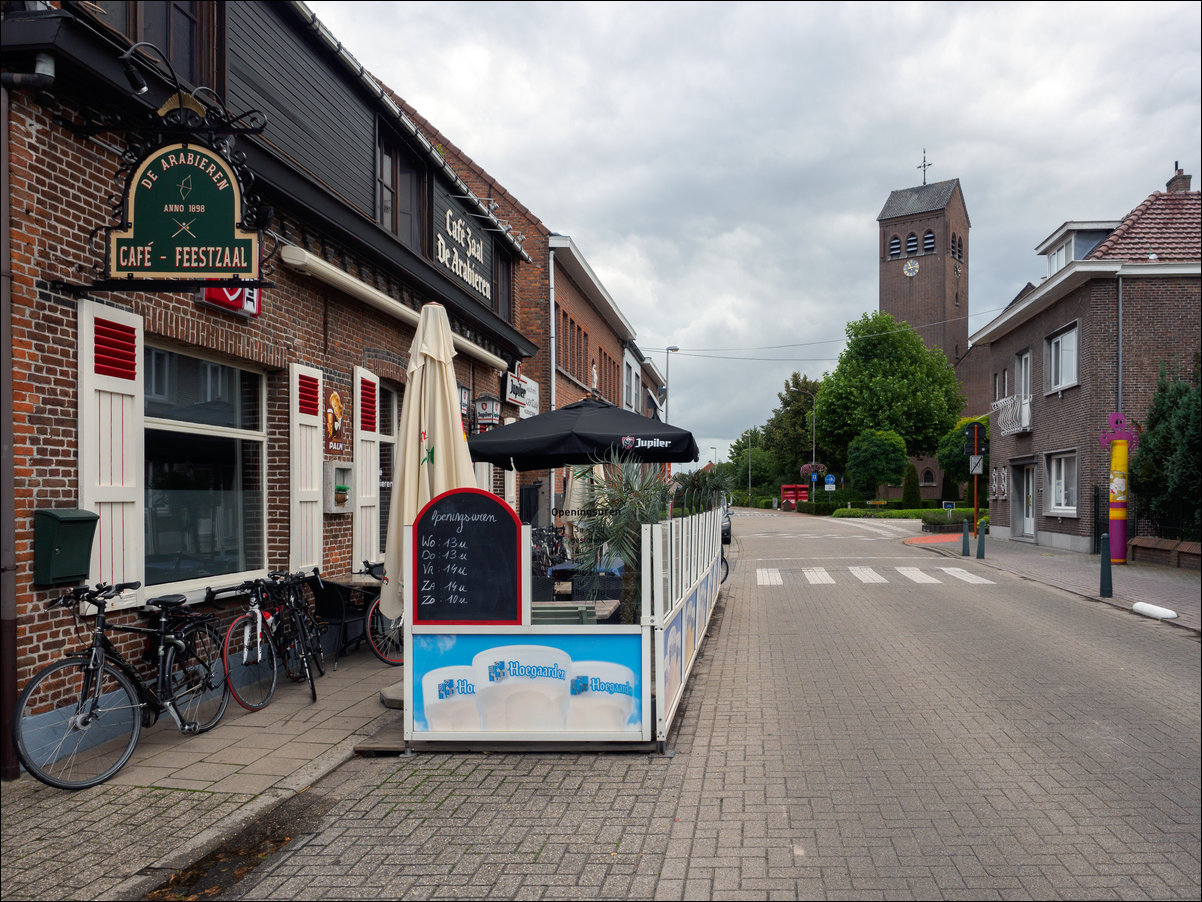 Zundert - Essen - Putte , langs de rand van Nederland