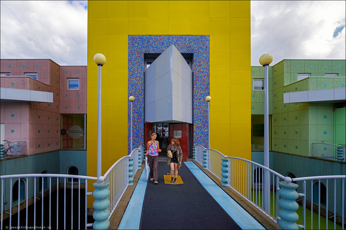Groningen Museum, Maarten Baas (Hide & Seek) en Garbriel Lester