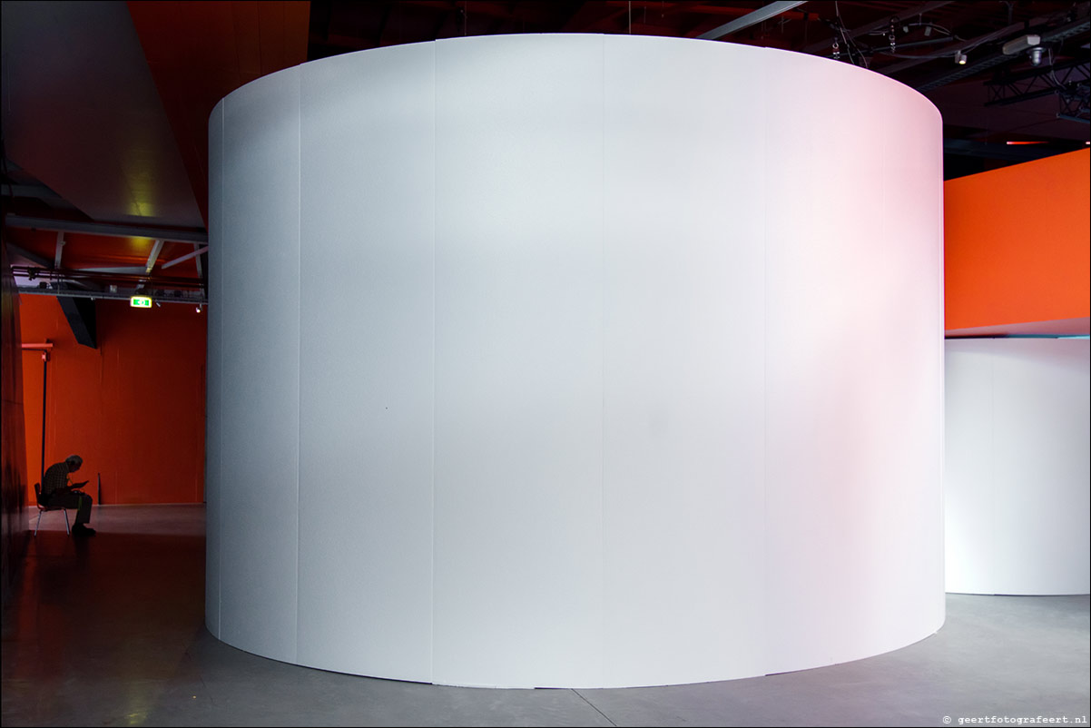 Groningen Museum, Maarten Baas (Hide & Seek) en Garbriel Lester