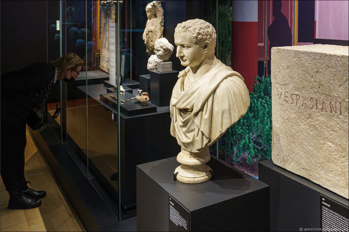 Museum voor Oudheden in Leiden - God op Aarde - Keizer Domitianus