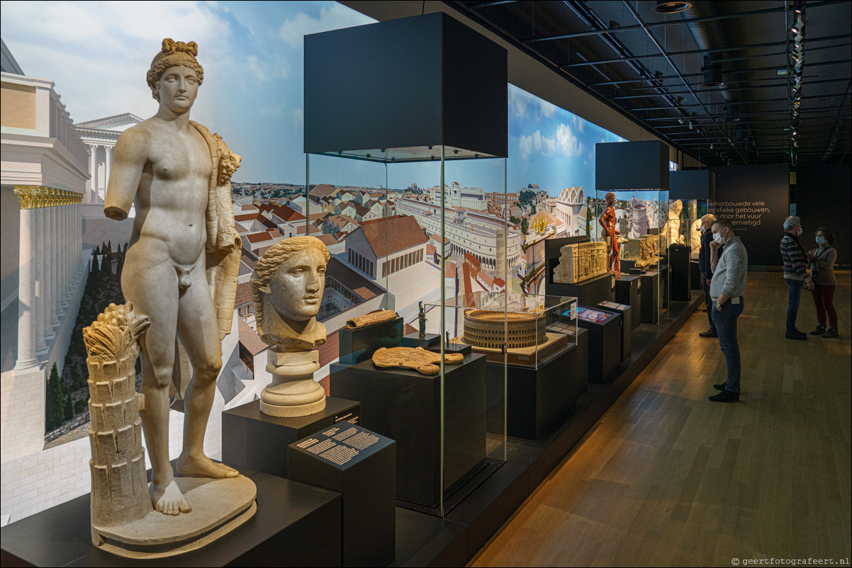 Museum voor Oudheden in Leiden - God op Aarde - Keizer Domitianus