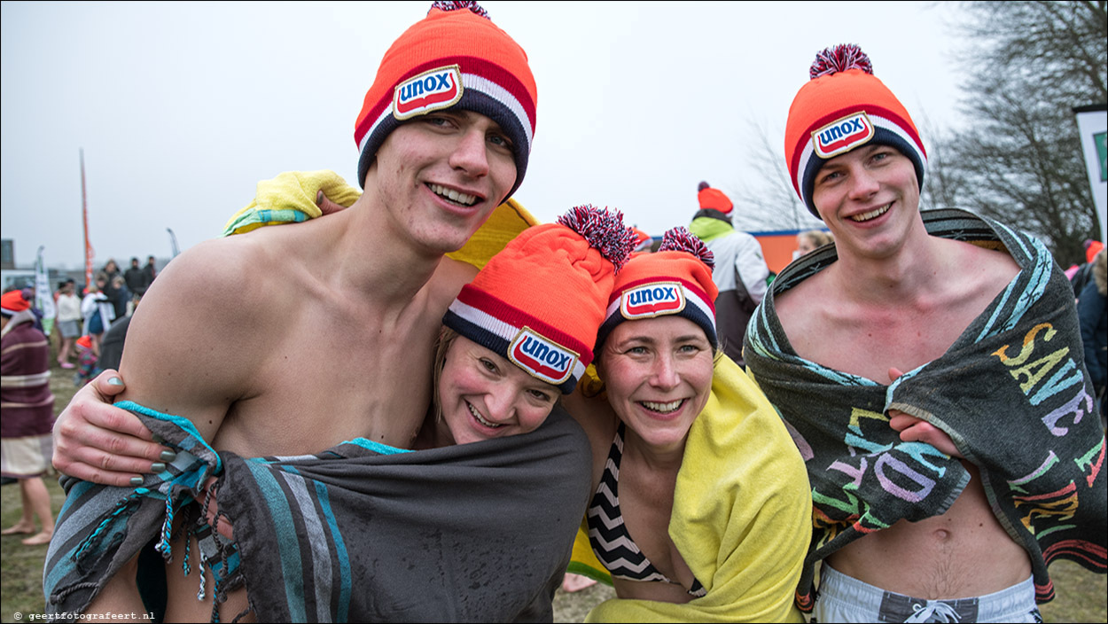 Nieuwjaarsduik Almere Surfstrand Gooimeer