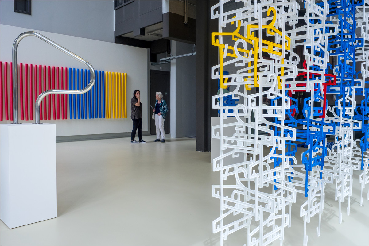 Zomerexpo Droogzemmen van Maze de Boer in Corrosia Almere Haven