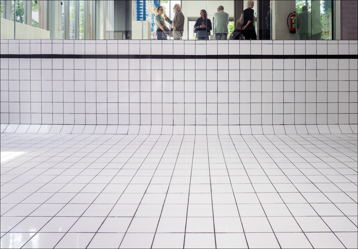 Zomerexpo Droogzemmen van Maze de Boer in Corrosia Almere Haven