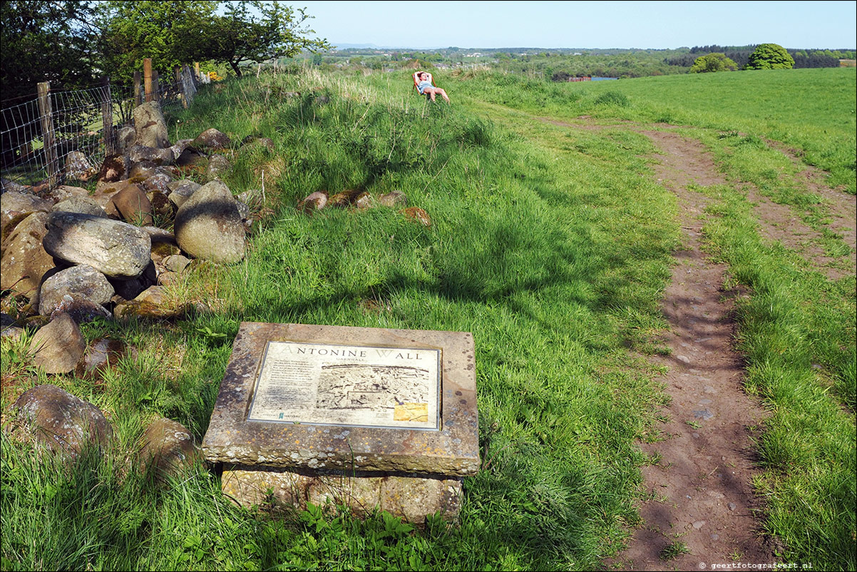 wandeling langs de Muur van Antoninus Schotland Kirkintilloch - Castleary Hotel