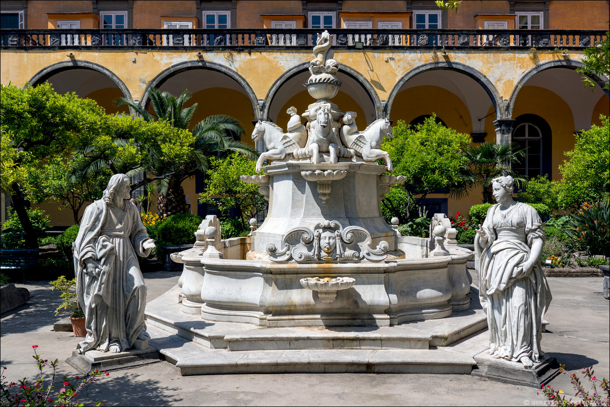 Chiostro di San Gregorio Armeno